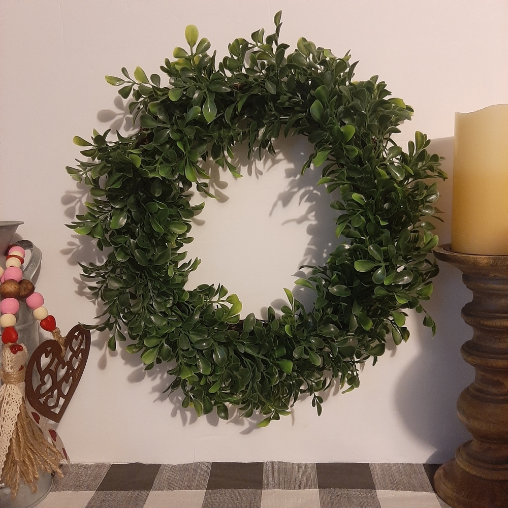 ❌SOLD❌Faux Boxwood Wreath